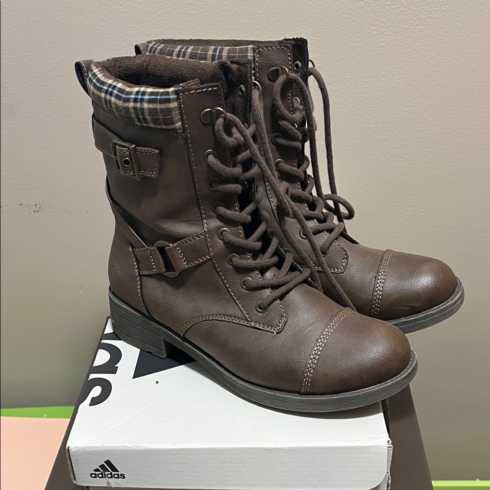 Rocket Dog Brown Lace-Up Boots